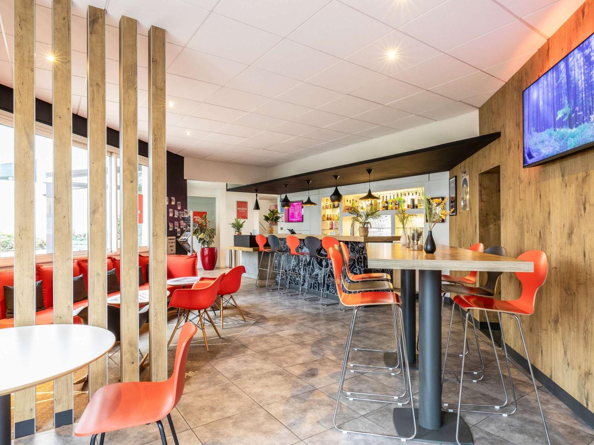 Hotel Ibis En Champagne 3*